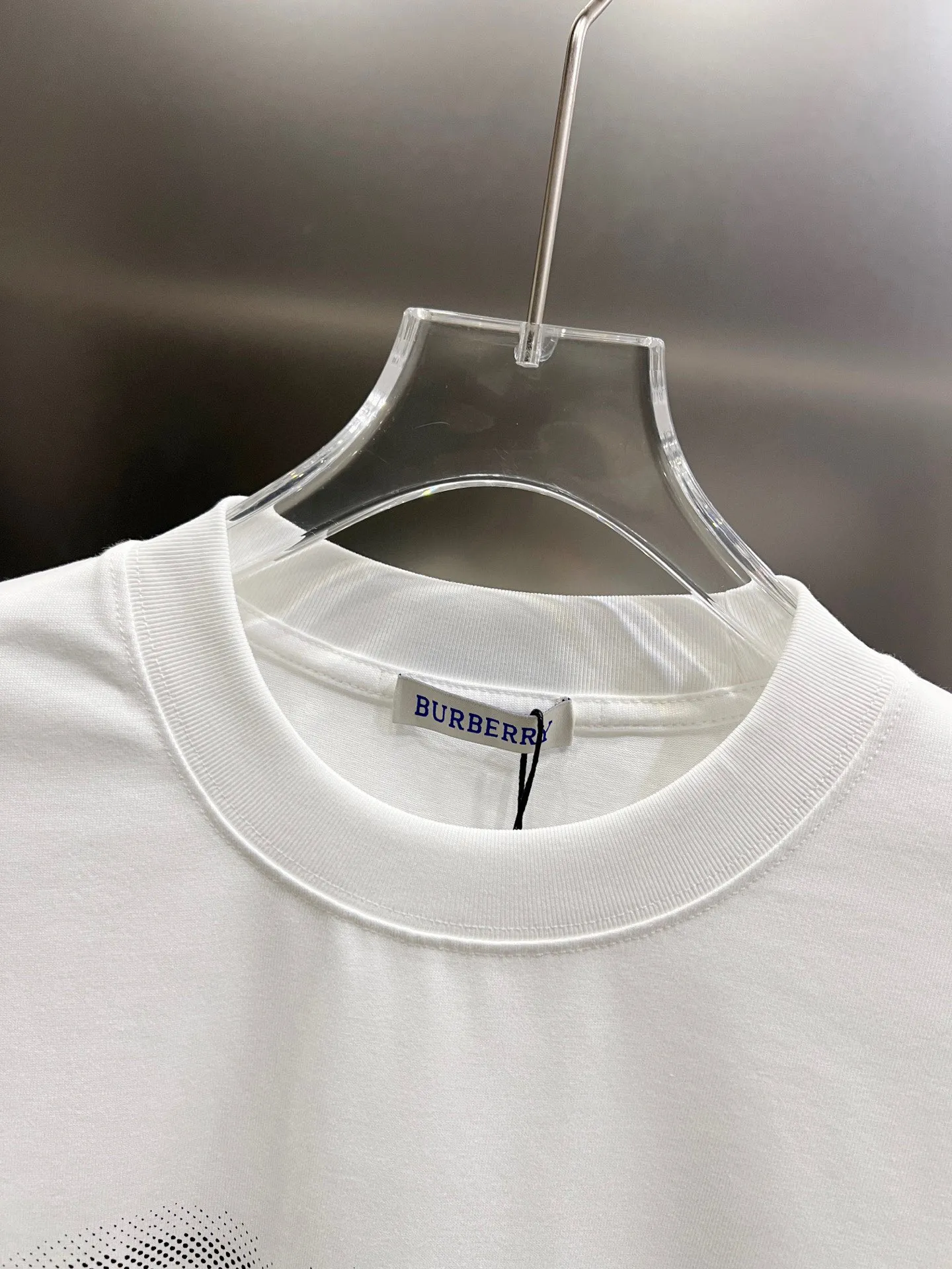 BURBERRY BBR 2026 New Arrival T logo Classic ，Premium ！ Same Style S M L XL XXL Black White